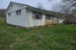 1922 St Rt 136, Manchester, OH 45144 - Photo 3