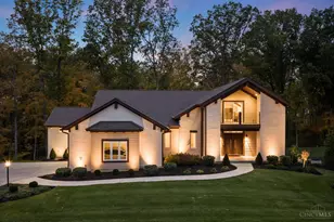 960 Oak Rdg Ln, Union Township, OH 45152 - Photo 1