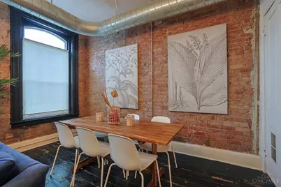 724 Main Street #5, Cincinnati, OH 45202 - Photo 9