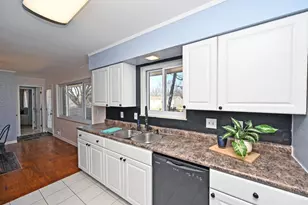 2456 Fulbourne Dr, Colerain Township, OH 45231 - Photo 11