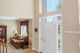 7818 Derbyshire Ct, Liberty Township, OH 45044 - Photo 3