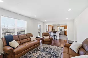 6927 Berry Blossom Ct, Liberty Township, OH 45011 - Photo 11