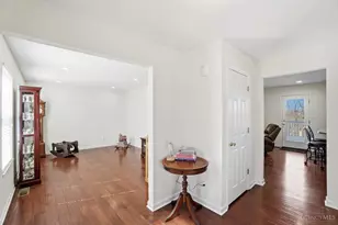 6927 Berry Blossom Ct, Liberty Township, OH 45011 - Photo 7