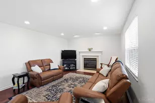 6927 Berry Blossom Ct, Liberty Township, OH 45011 - Photo 9