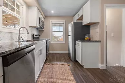 1904 Hunt Road, Reading, OH 45215 - Photo 13