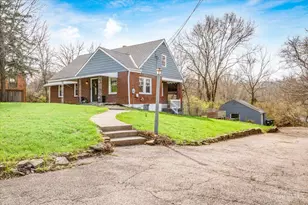 1904 Hunt Rd, Reading, OH 45215 - Photo 1