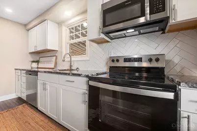 1904 Hunt Road, Reading, OH 45215 - Photo 11