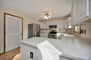 6414 Sharps Ridge Ct, Liberty Township, OH 45011 - Photo 13