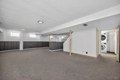 8674 Hollyhock Drive, Springfield Township, OH 45231 - Photo 51