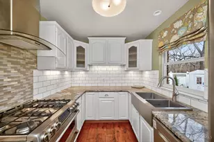 8674 Hollyhock Dr, Springfield Township, OH 45231 - Photo 25