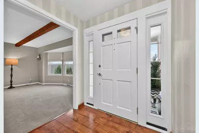 8674 Hollyhock Drive, Springfield Township, OH 45231 - Photo 7