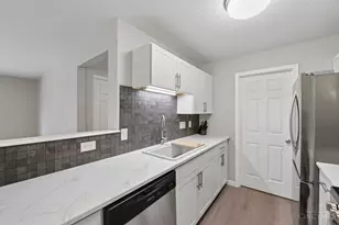 7313 Chatham Ct, West Chester, OH 45069 - Photo 11