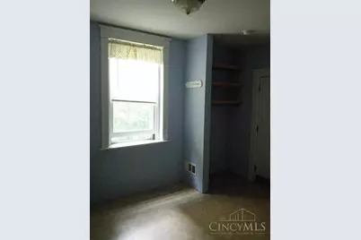 2373 Stratford Avenue, Cincinnati, OH 45219 - Photo 9
