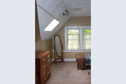 2373 Stratford Avenue, Cincinnati, OH 45219 - Photo 17