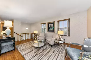 1407 Graymont Ct, Springfield Township, OH 45240 - Photo 5