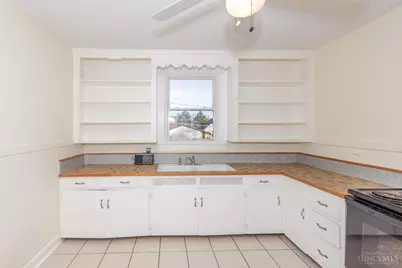 4037 Corinth Boulevard, Dayton, OH 45410 - Photo 11