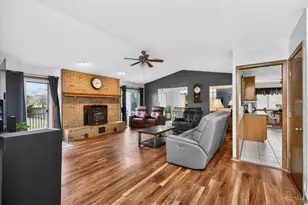 7293 Timbernoll Dr, West Chester, OH 45069 - Photo 9