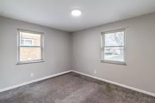 877 Oakfield Ave, Cincinnati, OH 45224 - Photo 15