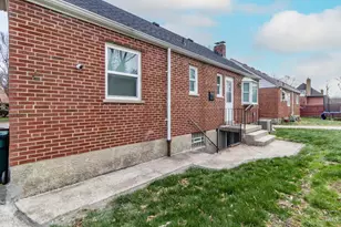 877 Oakfield Ave, Cincinnati, OH 45224 - Photo 25