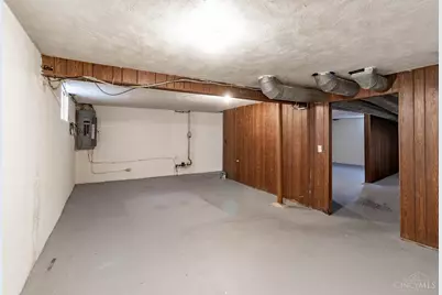 877 Oakfield Avenue, Cincinnati, OH 45224 - Photo 23