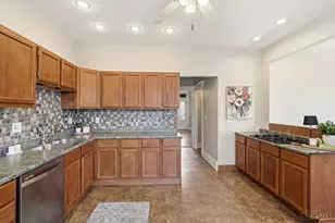 4235 Vine St, Cincinnati, OH 45217 - Photo 13