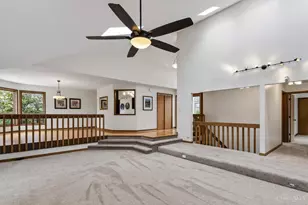 6939 Treeridge Dr, Anderson Township, OH 45244 - Photo 13