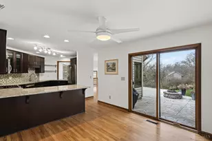 6939 Treeridge Dr, Anderson Township, OH 45244 - Photo 27