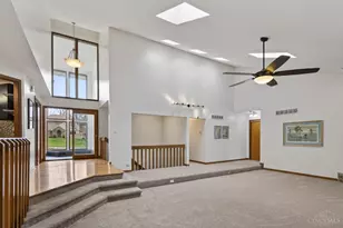 6939 Treeridge Dr, Anderson Township, OH 45244 - Photo 11