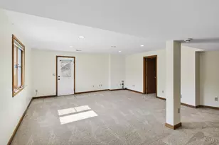 6939 Treeridge Dr, Anderson Township, OH 45244 - Photo 39