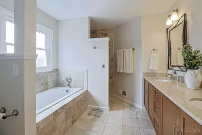 8096 Pineterrace Drive, Anderson Township, OH 45255 - Photo 25