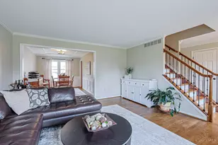 8096 Pineterrace Dr, Anderson Township, OH 45255 - Photo 7