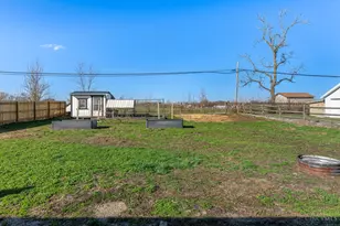 4542 Oxford Middletown Rd, Jacksonburg, OH 45067 - Photo 21