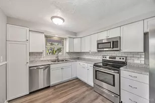 974 Westview Ave, Hamilton, OH 45011 - Photo 11