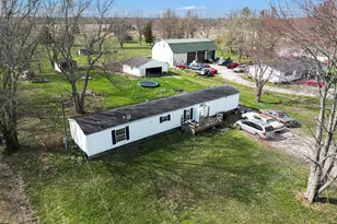 1703 Swings Corner Pt Isab Rd, Bethel, OH 45106 - Photo 1