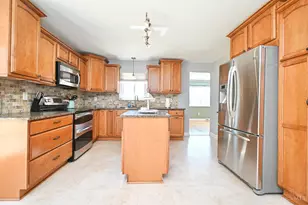 3866 Springoak Dr, Green Township, OH 45248 - Photo 5