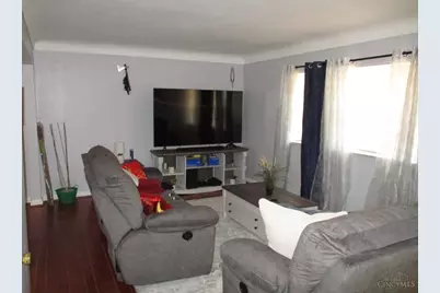 3578 Fieldcrest Drive, Cincinnati, OH 45211 - Photo 15