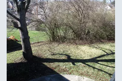3578 Fieldcrest Drive, Cincinnati, OH 45211 - Photo 5