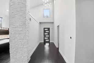 3666 Cooper Rd, Blue Ash, OH 45241 - Photo 7