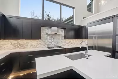 3666 Cooper Road, Blue Ash, OH 45241 - Photo 17