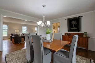 8000 Blome Rd, Indian Hill, OH 45243 - Photo 13