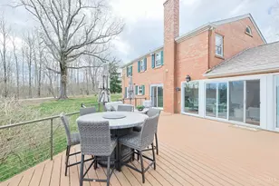 8000 Blome Rd, Indian Hill, OH 45243 - Photo 47