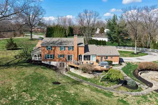 8000 Blome Rd, Indian Hill, OH 45243 - Photo 49