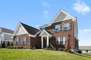 2850 Buckridge Dr, Miami Township, OH 45233 - Photo 3