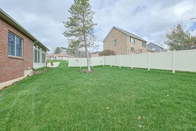 1305 Courtney Drive, Hamilton, OH 45013 - Photo 37