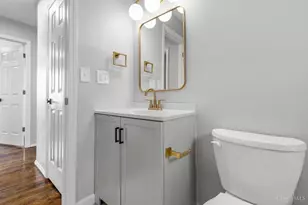 2043 E Teralta Cir, Cincinnati, OH 45211 - Photo 19