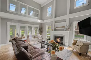 8272 Eagle Ridge Dr, West Chester, OH 45069 - Photo 19