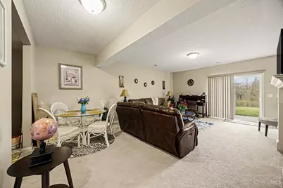 9370 Bridgecreek Drive, Springdale, OH 45231 - Photo 17