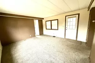 13601 Reid Rd, Paint Twp, OH 43160 - Photo 9