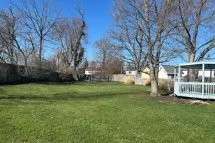 1944 Creswell Dr, Springfield Township, OH 45240 - Photo 39