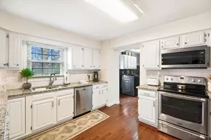 7296 Glenn Moor Dr, West Chester, OH 45069 - Photo 15